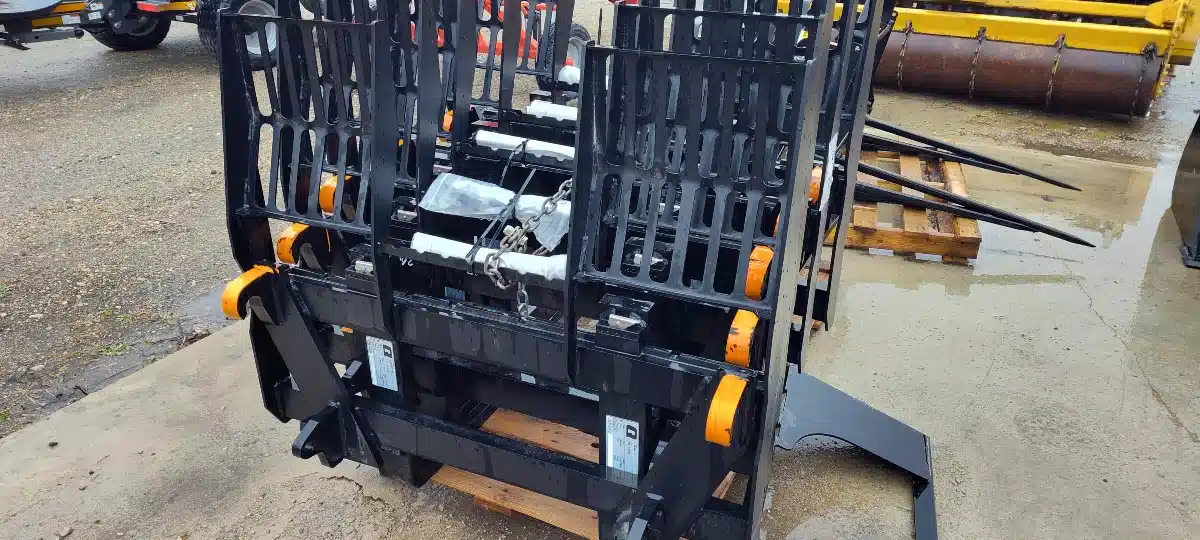 Gallery image 2 for New 2023 HLA 4200 LBS HD Pallet Fork