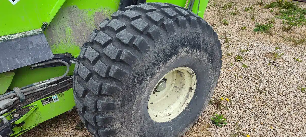 Gallery image 2 for Used 2019 Schulte TITAN 5000 Rock Picker