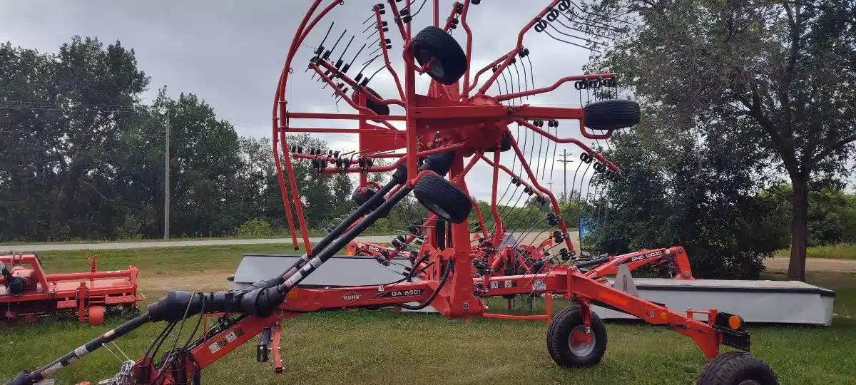 Gallery image 1 for New 2024 Kuhn GA 6501 Rake