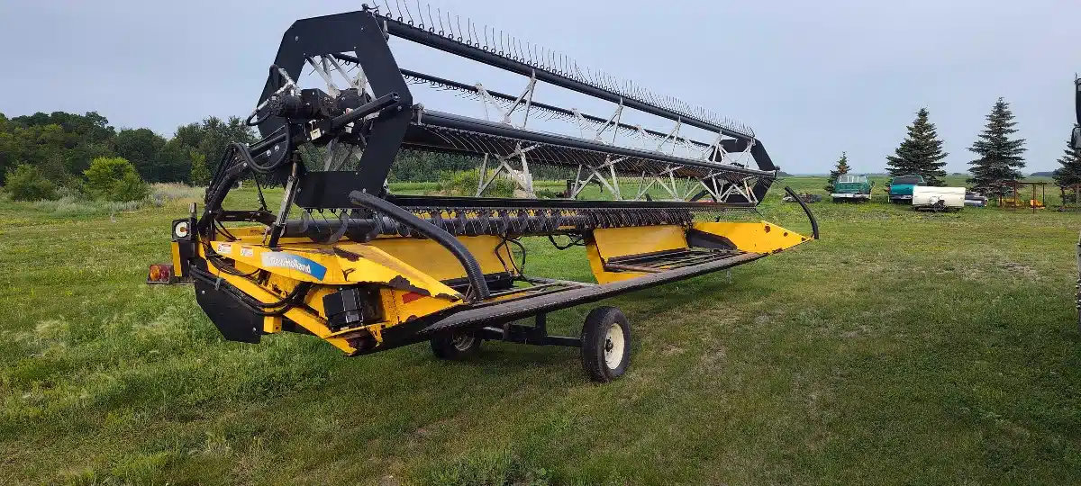Gallery image 1 for Used 2013 New Holland HB30 Header - Draper