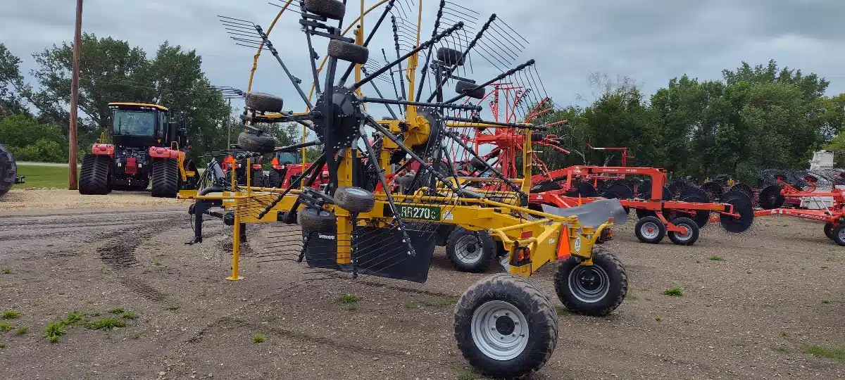 Gallery image 1 for New 2025 Vermeer RR270 Rake