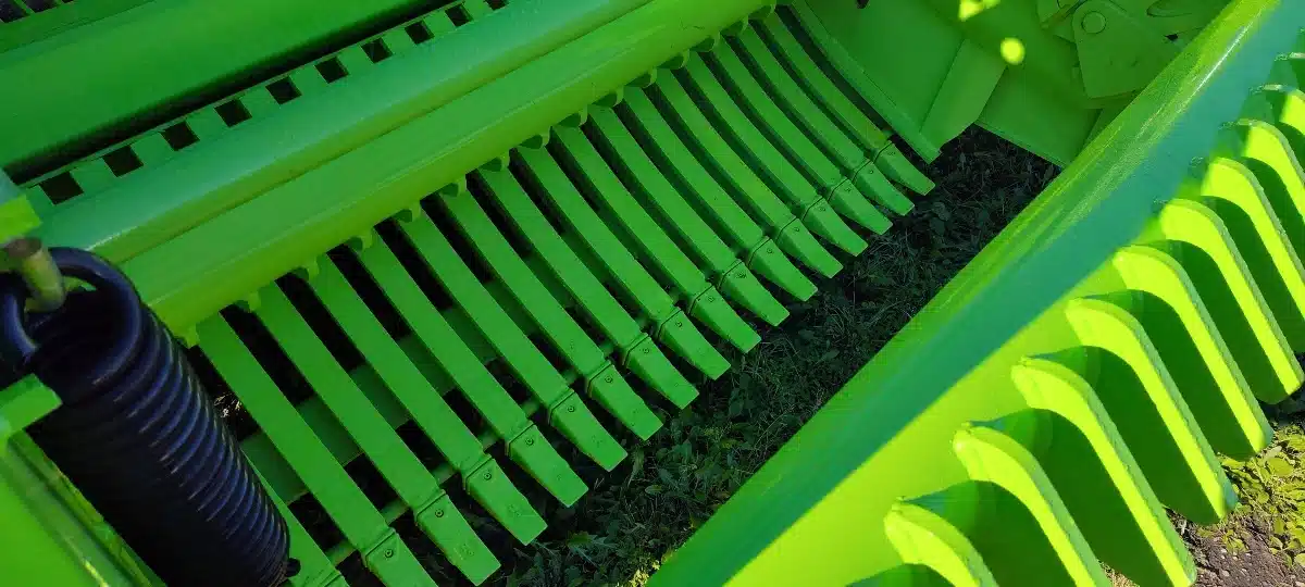 Gallery image 2 for New 2025 Schulte Giant 3500 Rock Picker