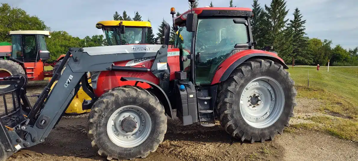 Gallery image 1 for Used 2015 McCormick X7.670 Tractor