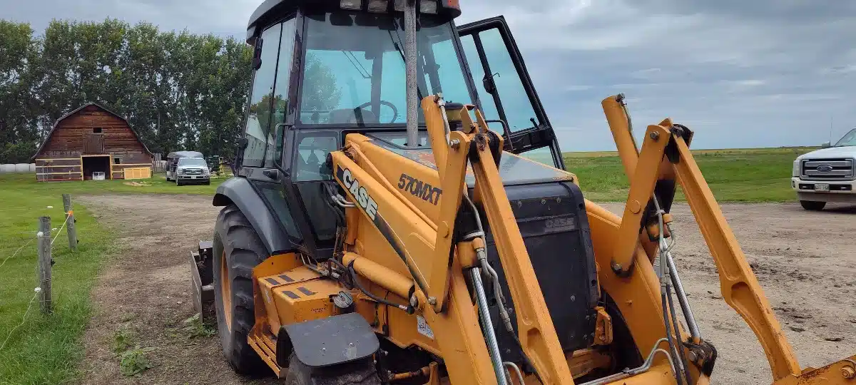 Gallery image 1 for Used 1985 Case 570MXT Tractor Loader