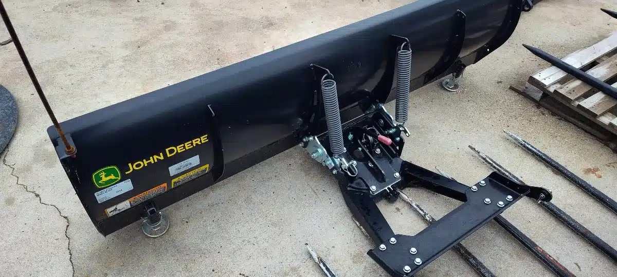 Gallery image 2 for Used 2018 John Deere 72 Blade