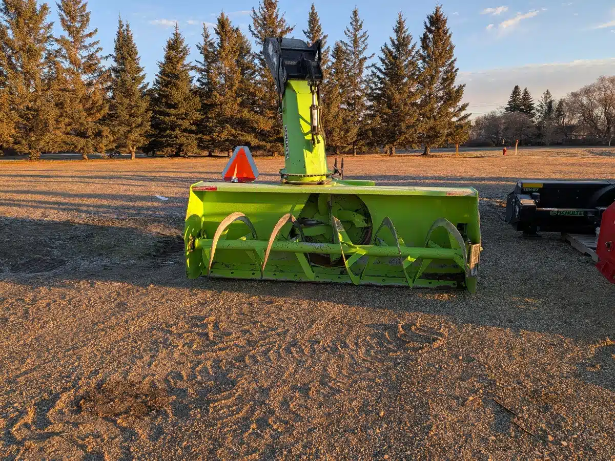 Used 2010 Schulte SDX-960 Snow Blower