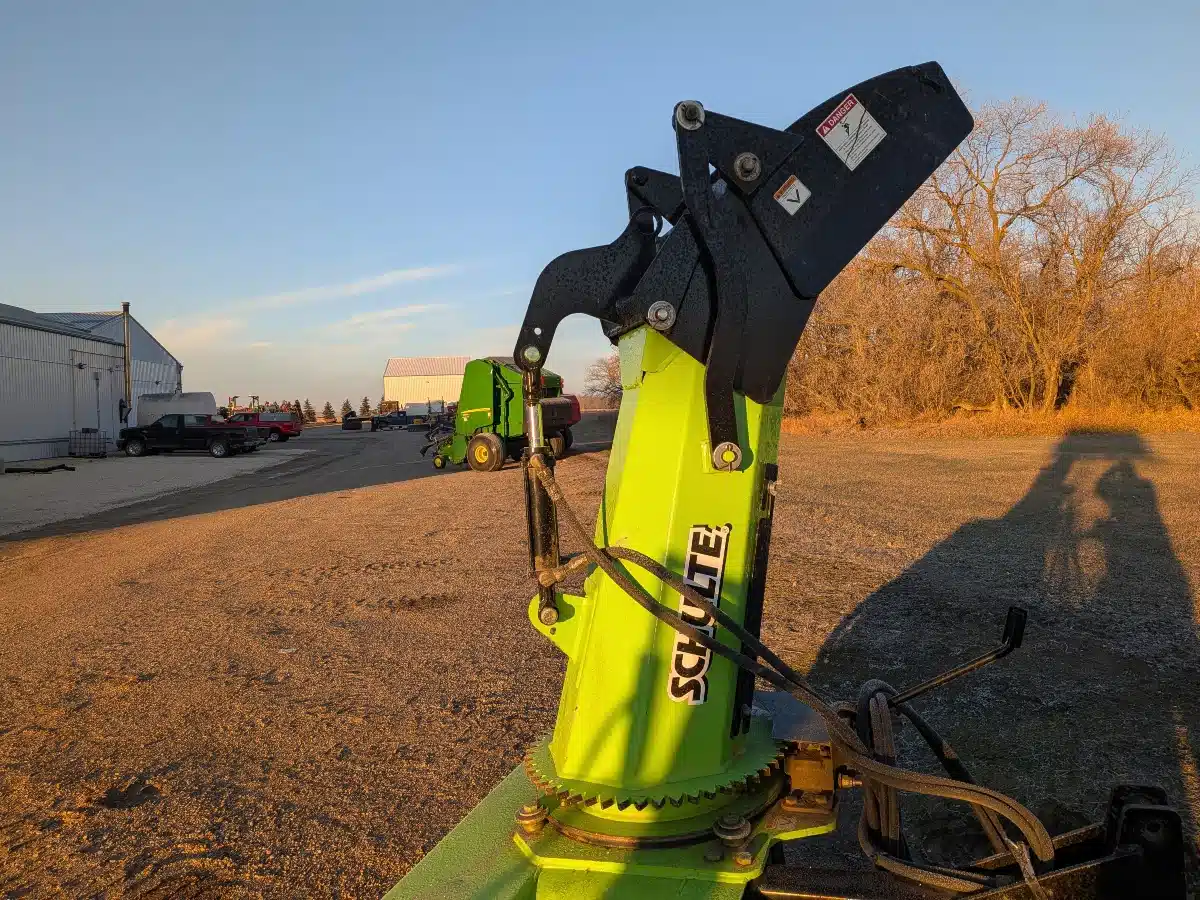 Gallery image 2 for 2010 Schulte SDX-960 Snow Blower