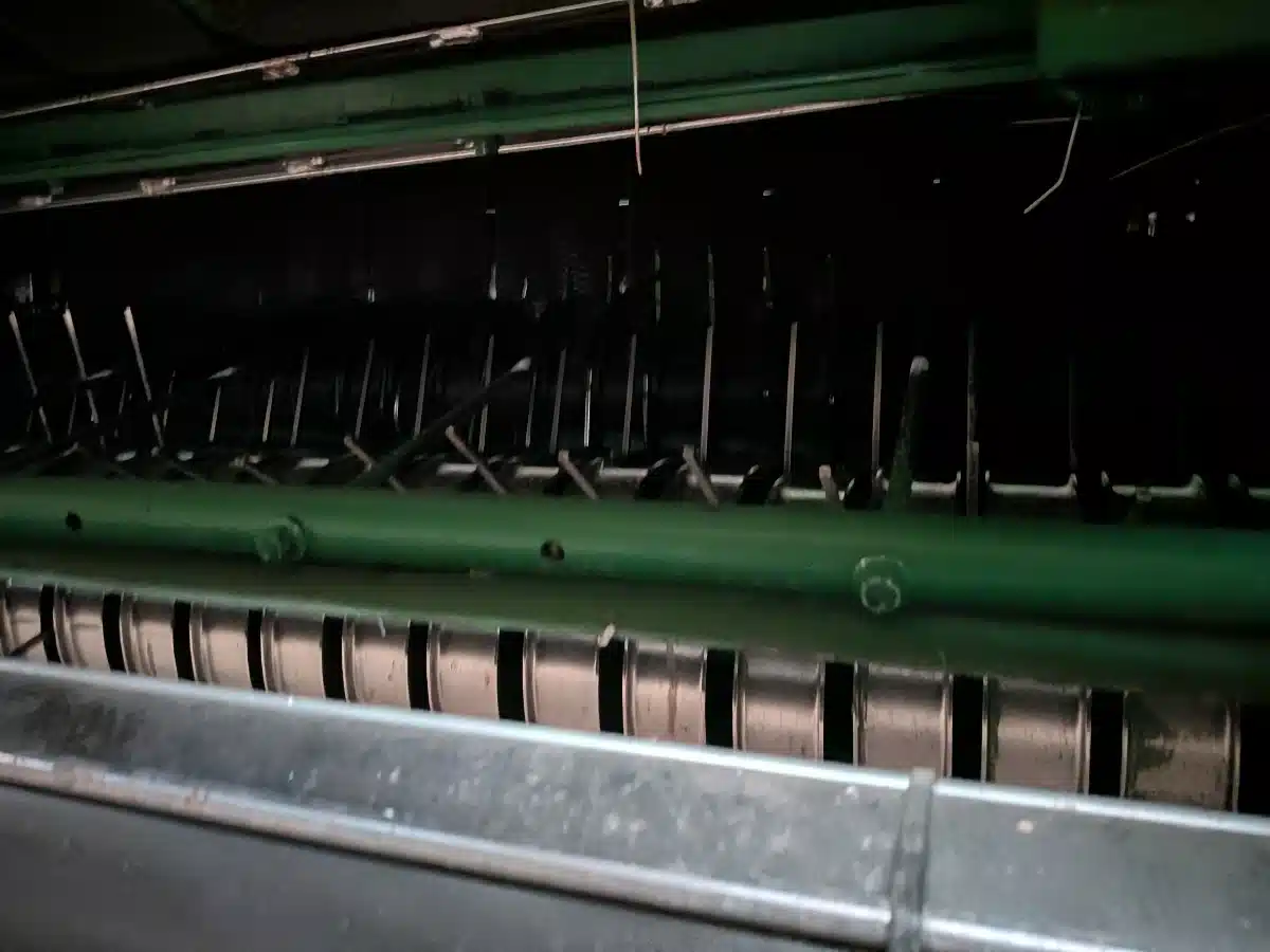 Gallery image 2 for Used 2022 John Deere 560M Round Baler