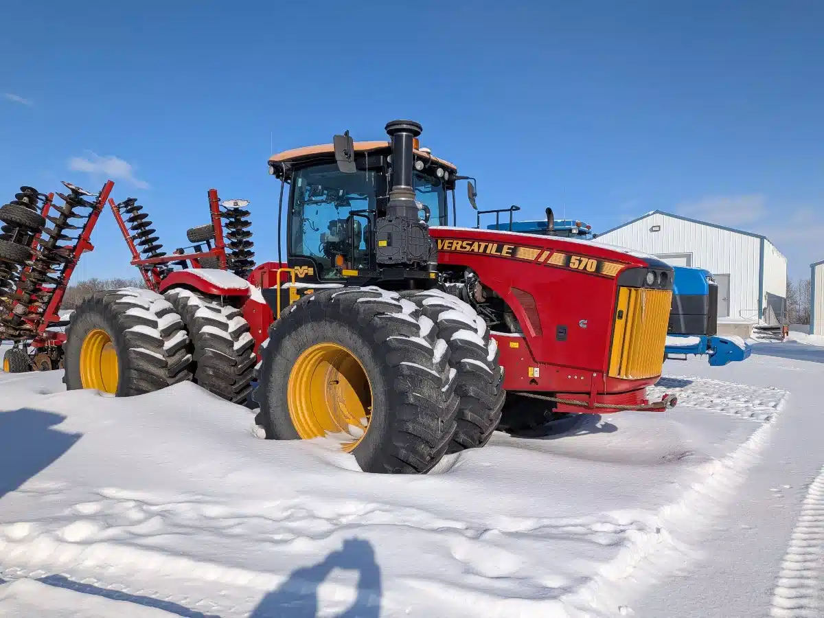 Gallery image 1 for 2019 Versatile 570 Tractor