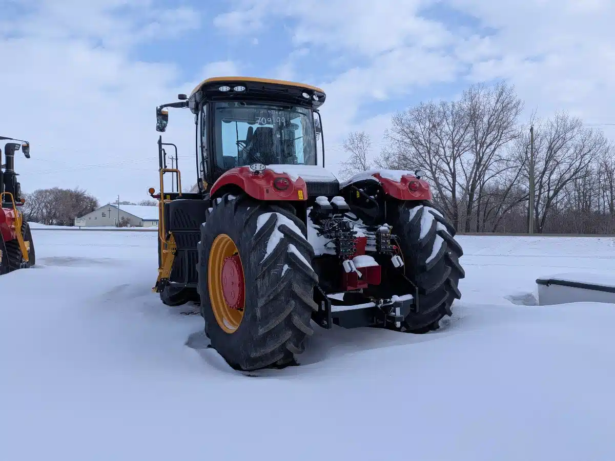 Gallery image 2 for 2025 Versatile 530 Tractor