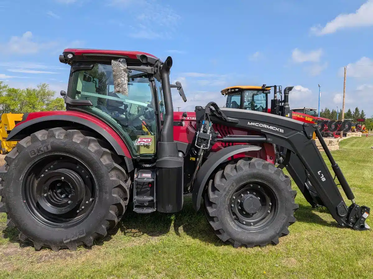 Gallery image 1 for 2026 McCormick X7.623 Tractor