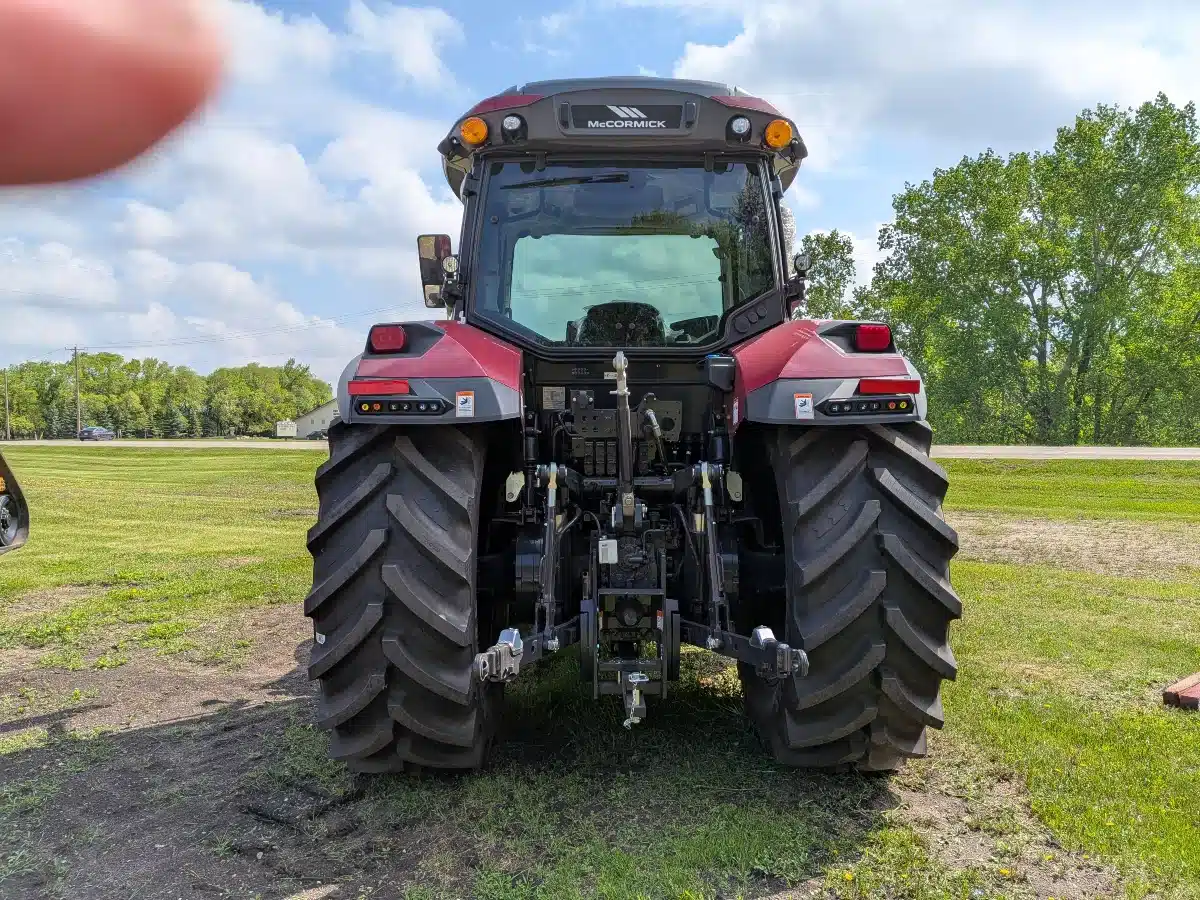 Gallery image 2 for 2026 McCormick X7.623 Tractor