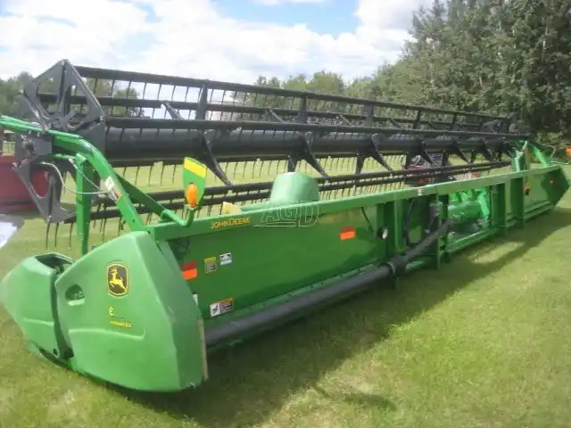 Gallery image 2 for Used 2010 John Deere 635F Header - Flex