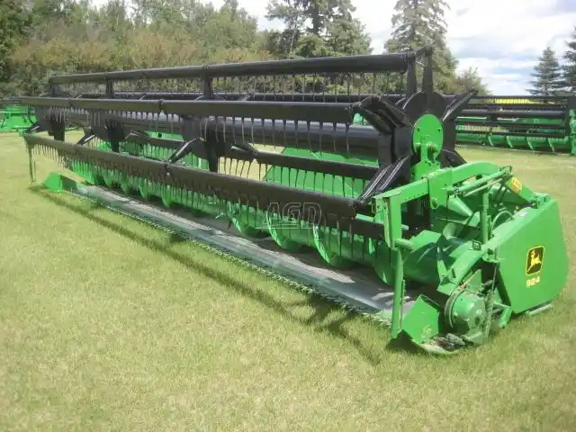Gallery image 1 for Used John Deere 924F Header - Flex
