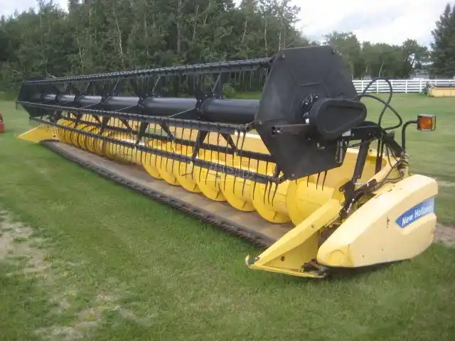 Gallery image 1 for Used New Holland 74C Header - Flex
