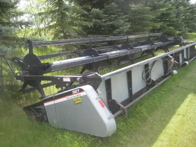 Gallery image 2 for Used Gleaner 327 Rigid Head