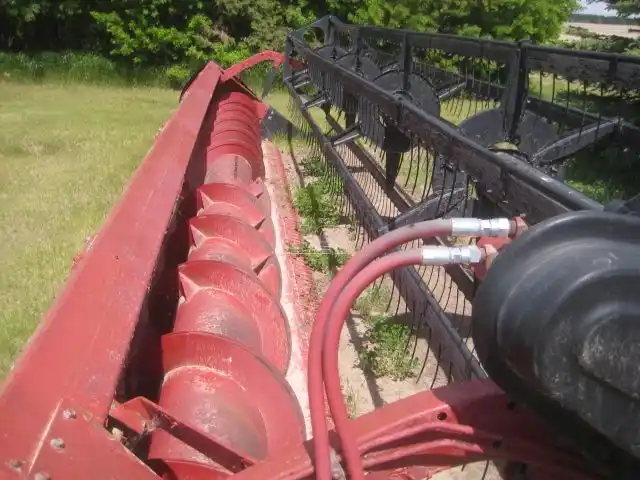 Gallery image 2 for Used Case IH 1010 Rigid Head