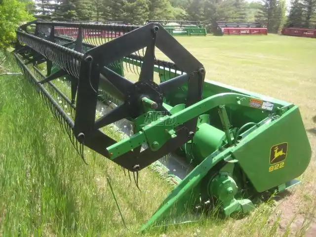 Gallery image 1 for Used John Deere 922 Rigid Head