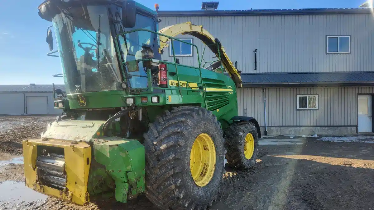 Gallery image 2 for John Deere 7750i PRODRIVE Forage Harvester