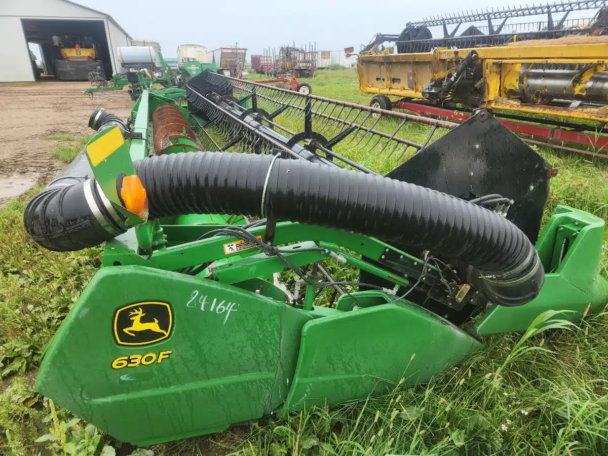 Gallery image 2 for Used John Deere 630F Header - Flex