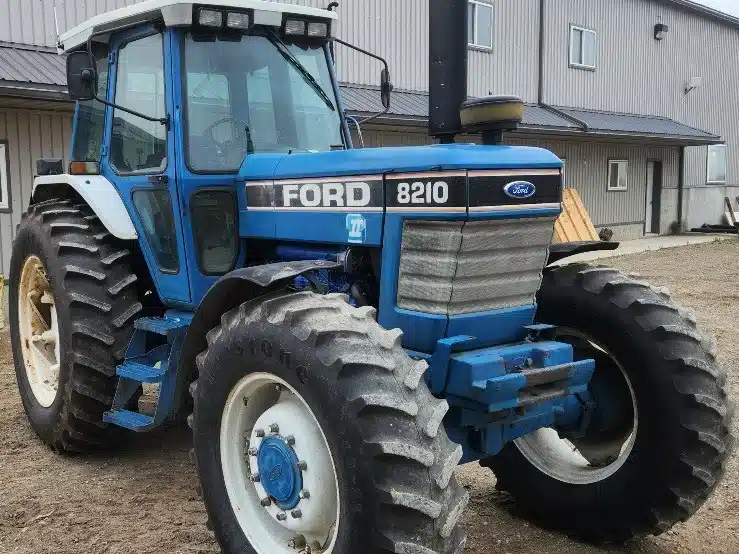 Gallery image 2 for Used Ford 8210 Tractor