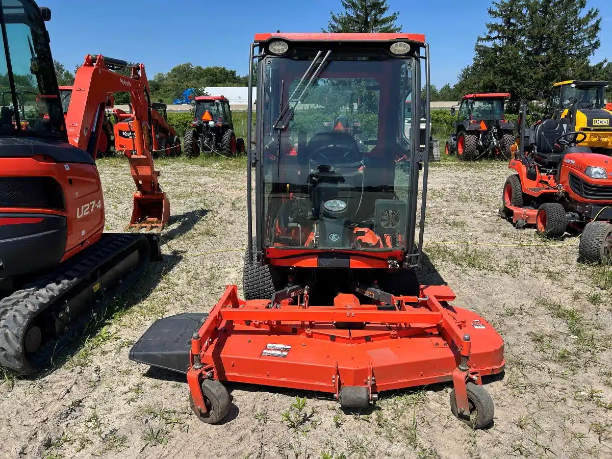 Gallery image 2 for Used 2018 Kubota F3990 Mower - Front Deck