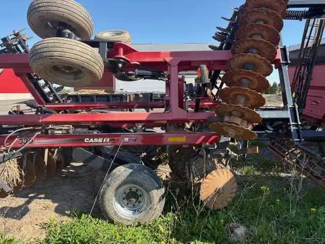 Gallery image 2 for Used 2013 Case TURBOTILL 330 Vertical Tillage