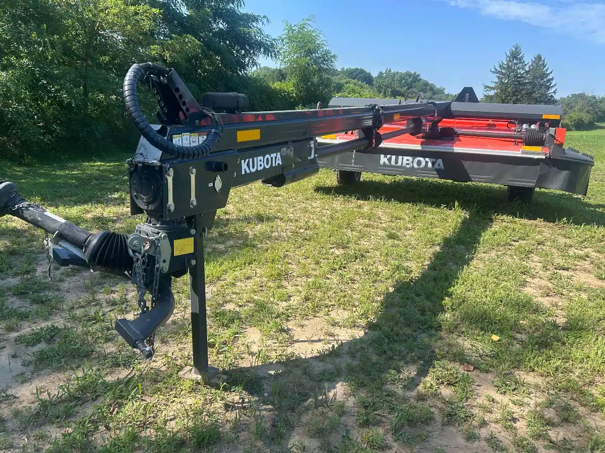 Gallery image 2 for Used 2020 Kubota DMC8540T Disc Mower Conditioner