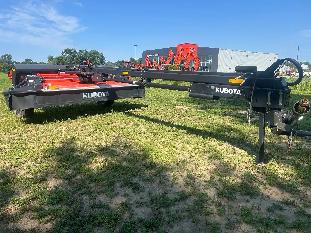 Gallery image 1 for Used 2020 Kubota DMC8540T Disc Mower Conditioner