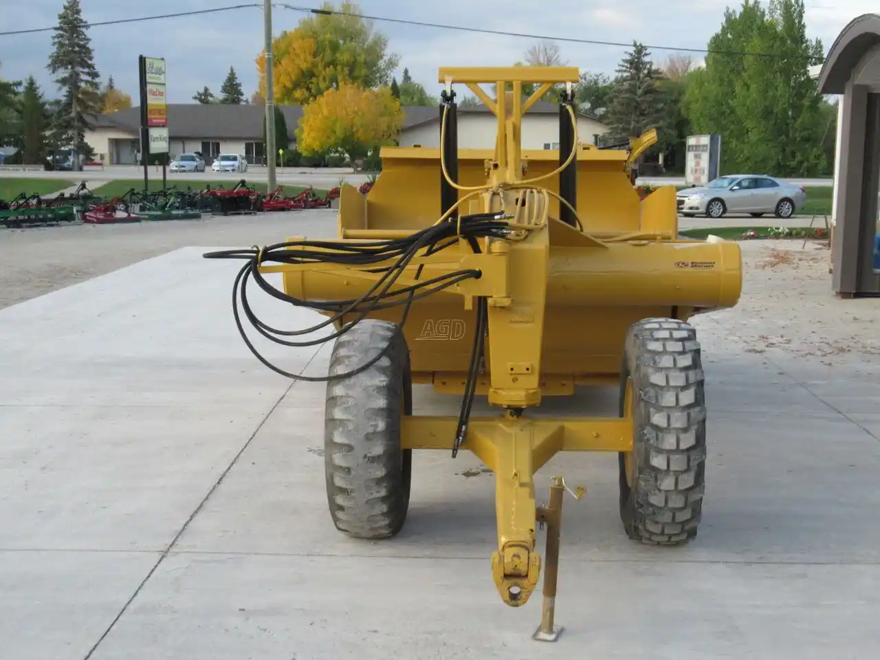 Gallery image 2 for Used 1960 Caterpillar 60 Scraper - Pull Type