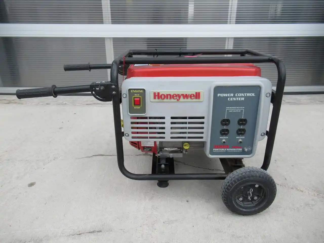 Used 2011 Honeywell 3000 Generator