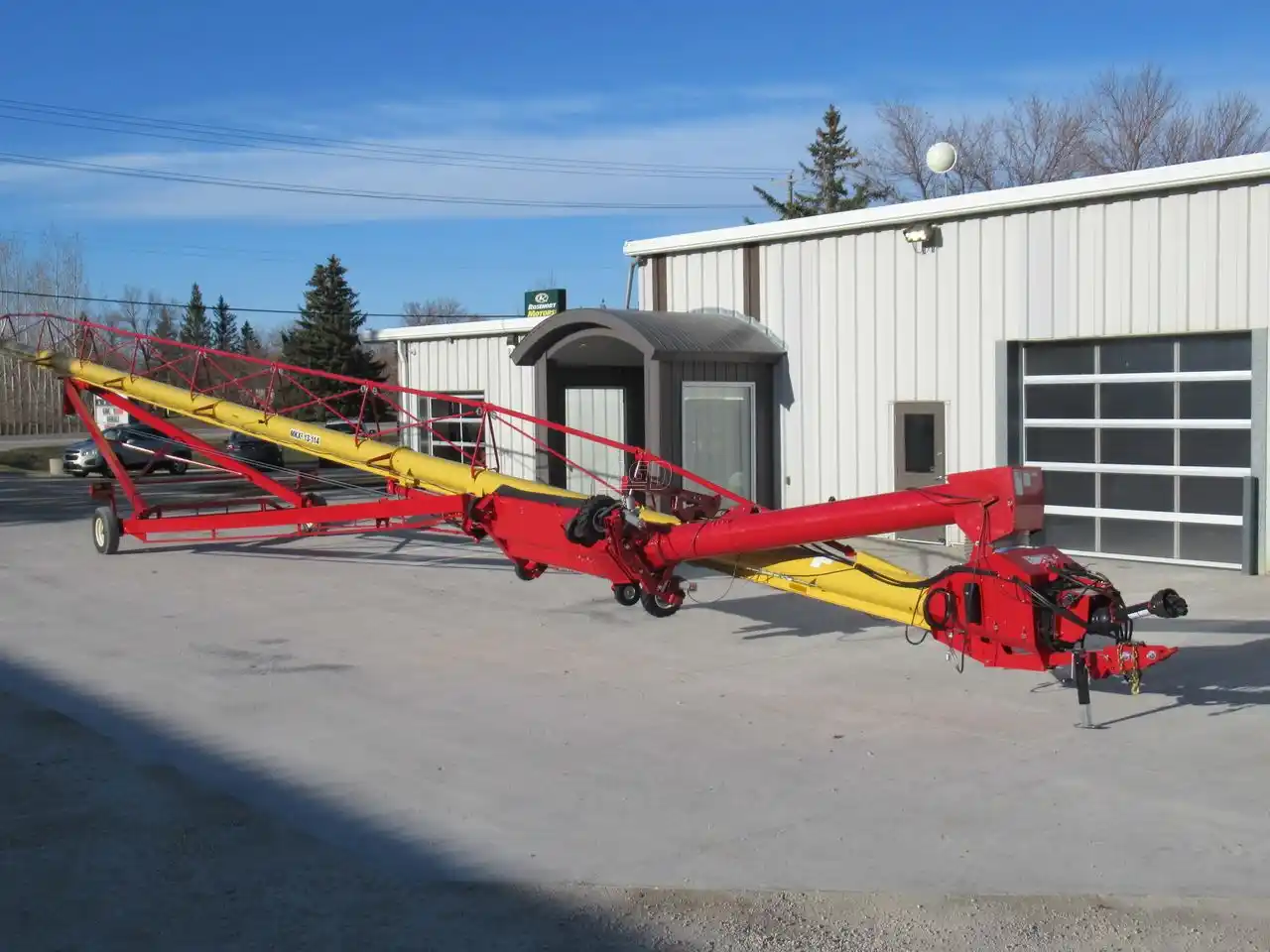 Gallery image 1 for 2025 Westfield MKX2 13-114 Grain Auger