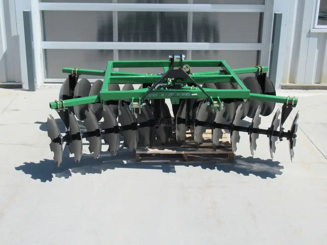 Gallery image 1 for New 2023 Farm King 805 Disc