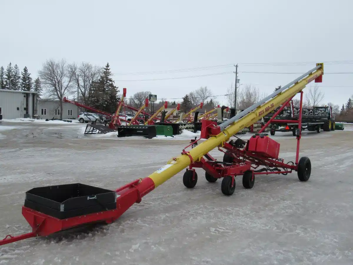 Gallery image 2 for Used 2015 Westfield STX 100-36 Grain Auger
