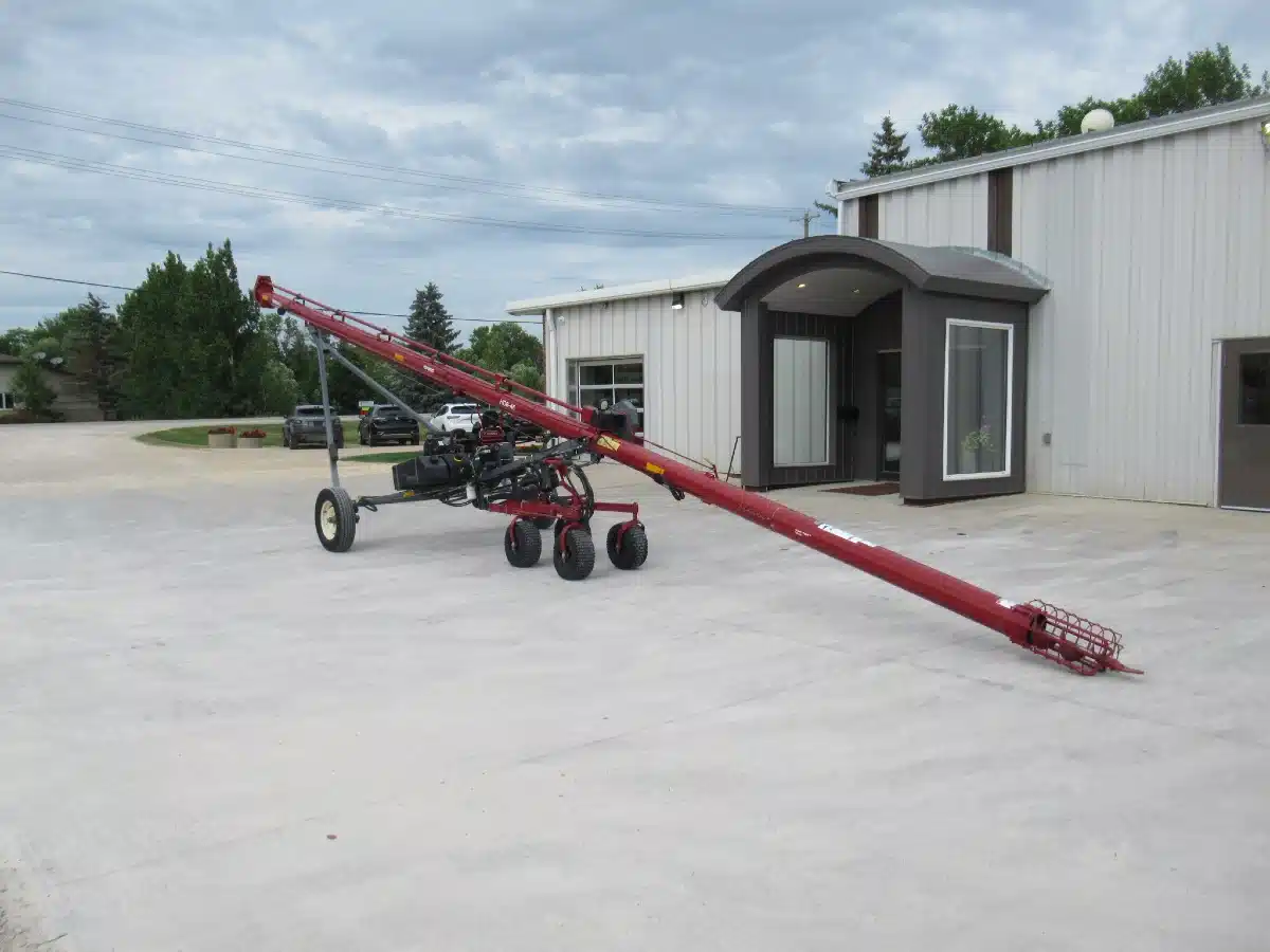Gallery image 1 for Used 2017 Meridian HD 8-46 Grain Auger Grain Auger