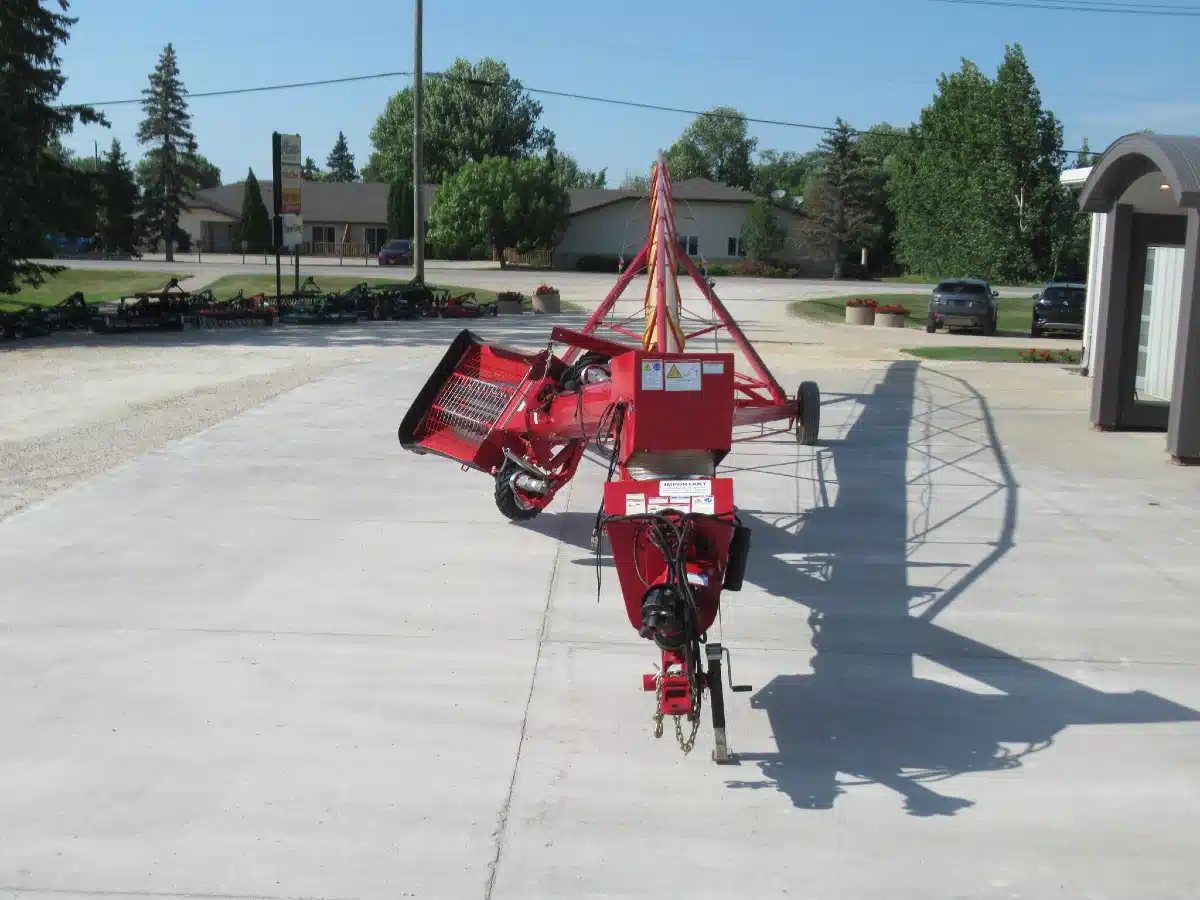 Gallery image 2 for Used 2018 Westfield MKX 130-84 Grain Auger