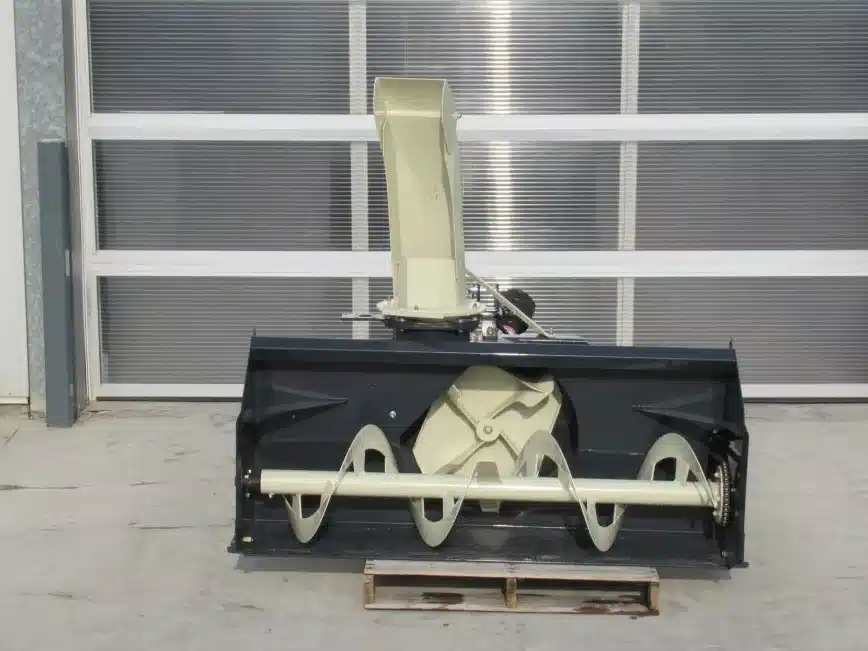 Gallery image 1 for Used 2022 Farm King Y6010-4 Snow Blower