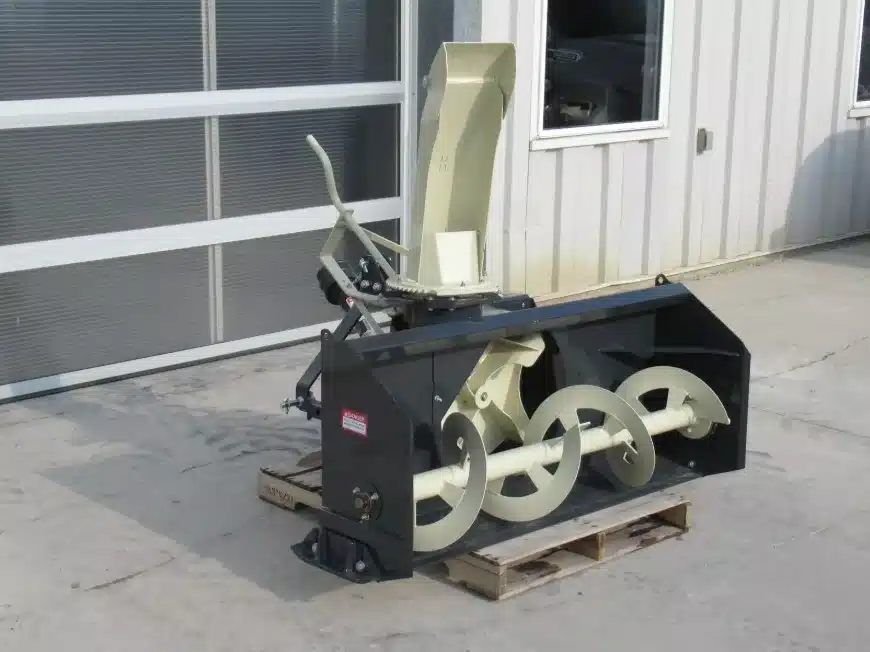 Gallery image 2 for Used 2022 Farm King Y6010-4 Snow Blower