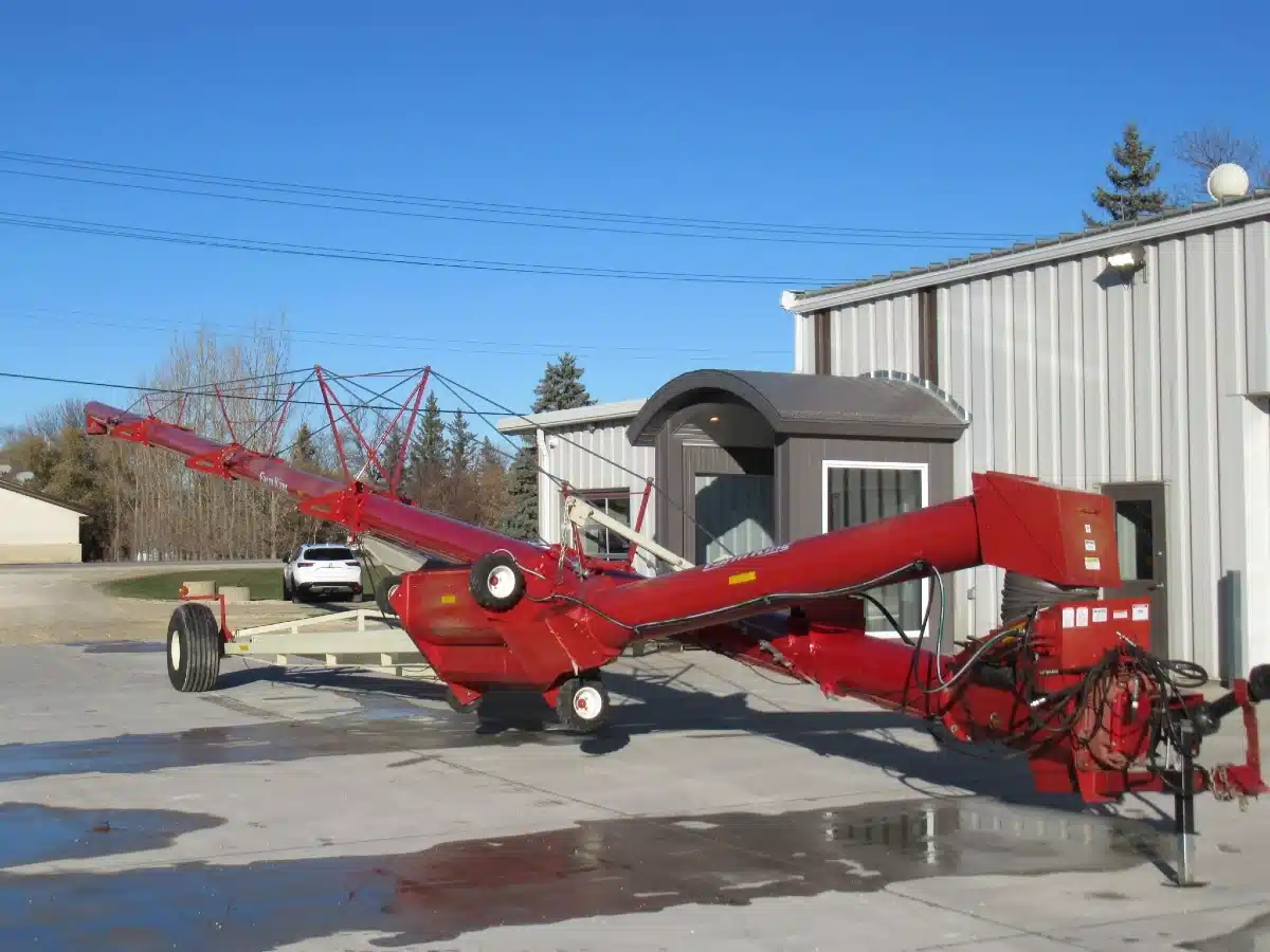 Gallery image 1 for 2015 Farm King 16104 Grain Auger