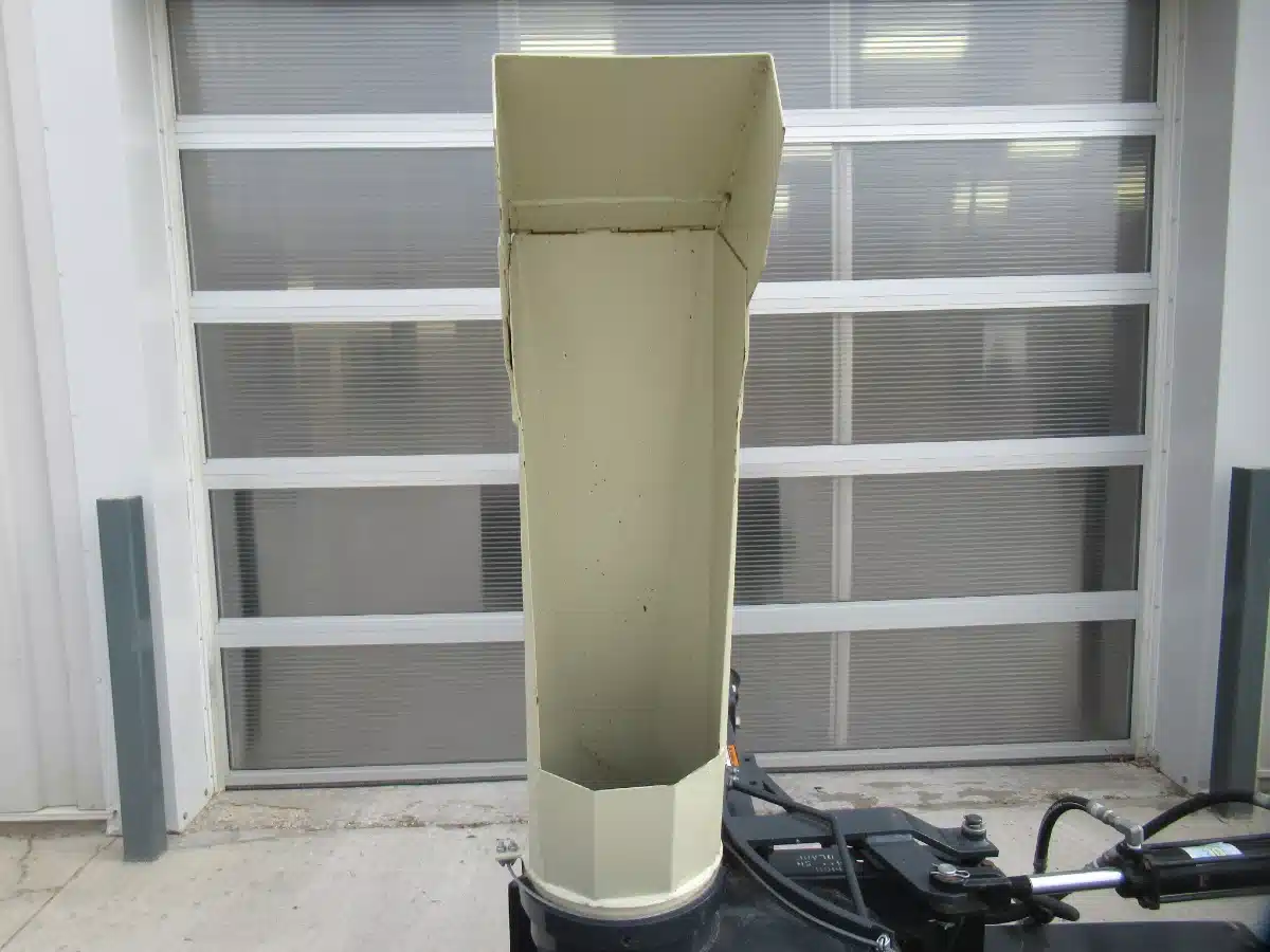 Gallery image 2 for Used 2009 Farm King Allied YC7420