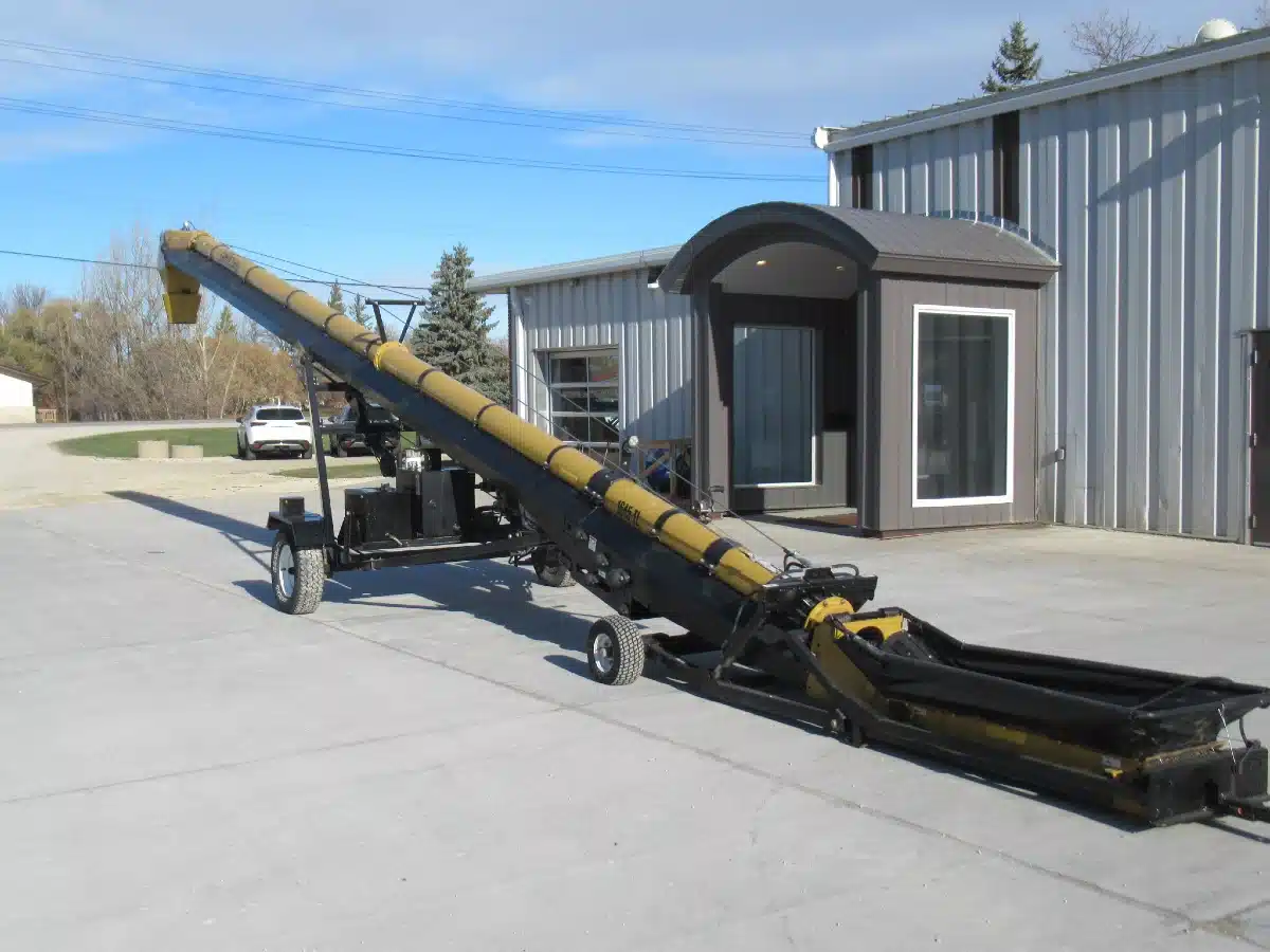 Used 2018 CONVEY-ALL 1645TL Trans Loader