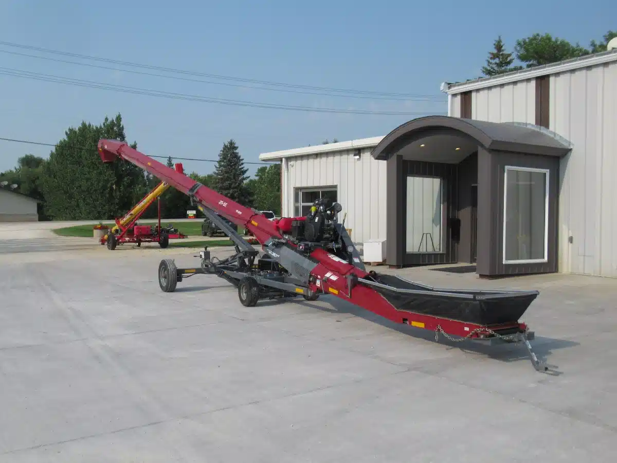 Gallery image 1 for 2021 Meridian 2055 Grain Auger