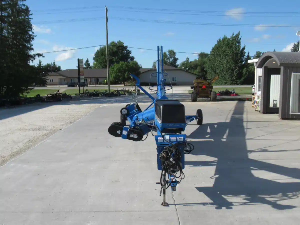 Gallery image 2 for 2013 Brandt 1390-HP Grain Auger