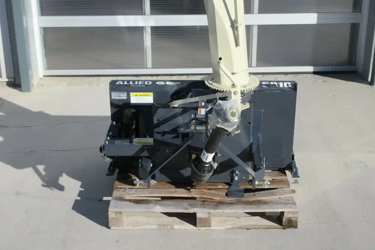 Gallery image 2 for 2022 Farm King Allied 5010 Snow Blower