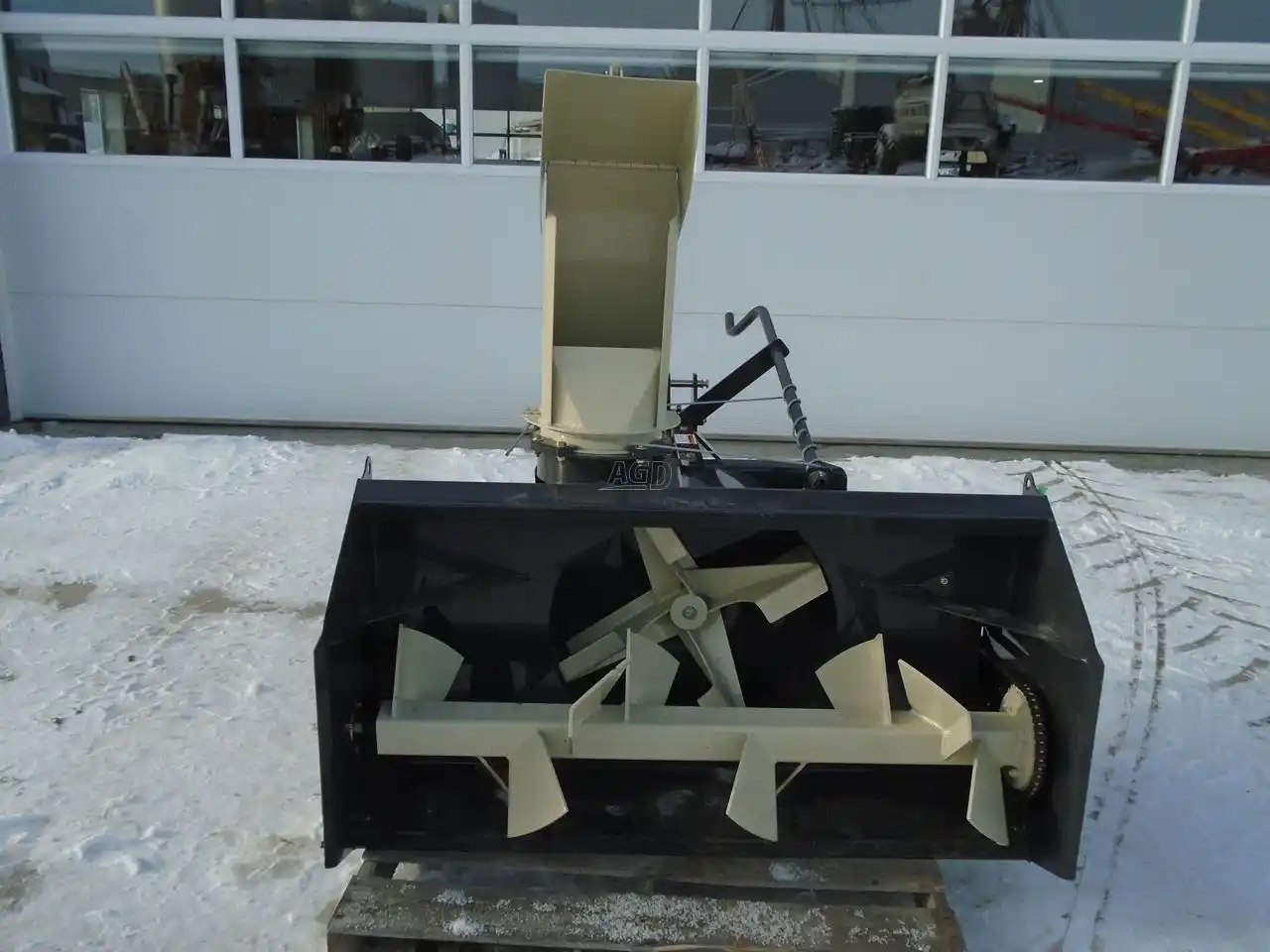 Gallery image 1 for New 2023 Farm King Allied 5010 Snow Blower