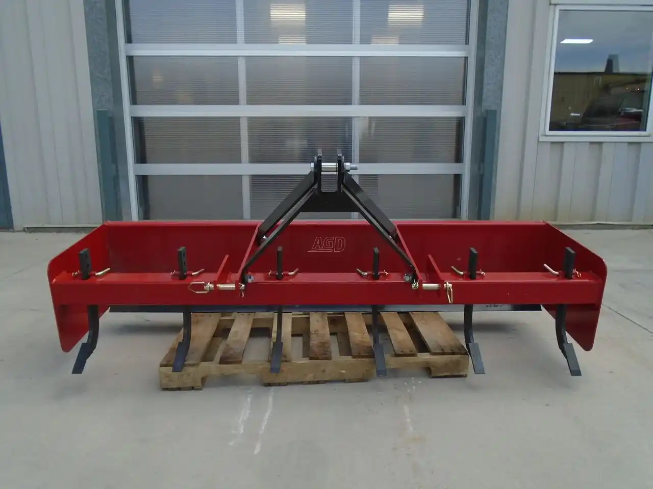 Gallery image 1 for New 2022 Farm King 846 Box Scraper