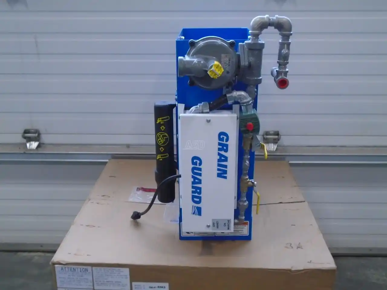 Gallery image 1 for New 2023 Grain Guard Propane Heater - 9 Inch x 14 Inch Heater