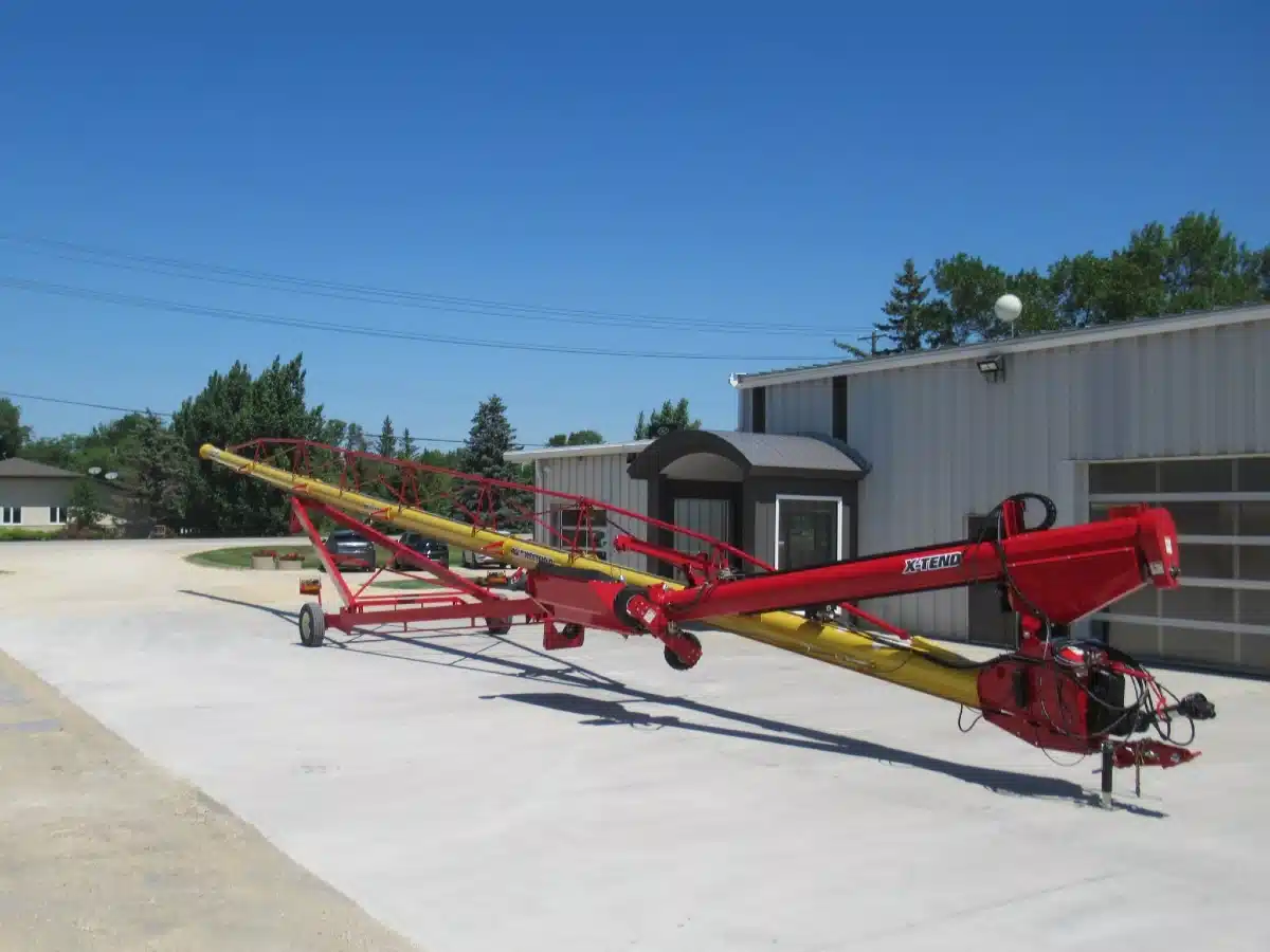 Gallery image 1 for 2025 Westfield MKX 13-94 Grain Auger