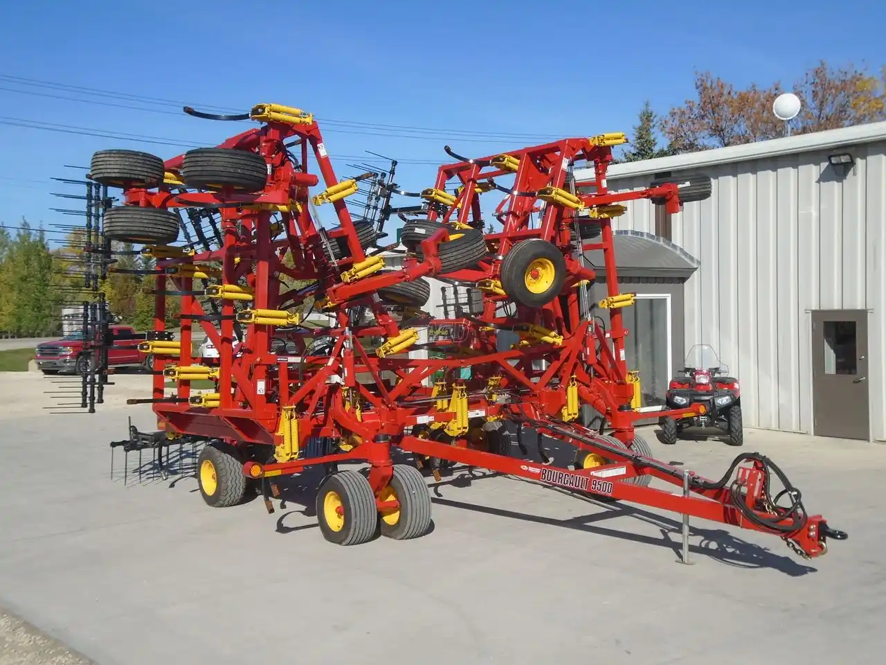 Gallery image 1 for New 2024 Bourgault 9500 Chisel Plow