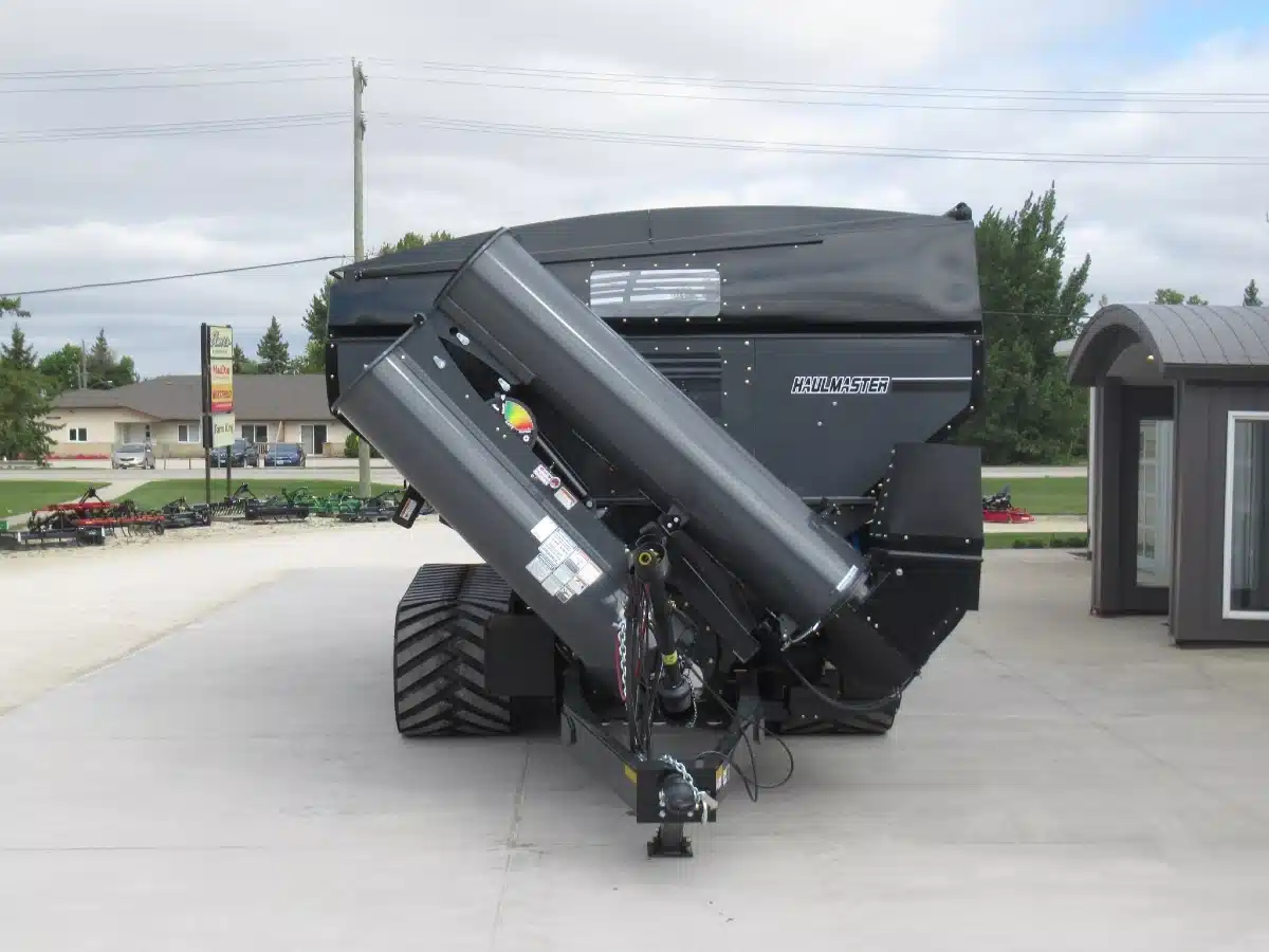 Photo de la Galerie 2 pour 2026 Elmers Mfg HAULMASTER 2000 Chariot à Grain